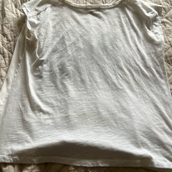 Love and legend tshirt blouse - Picture 2 of 2